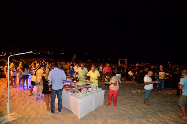 Edde Sands BBQ Pieds Dans Leau
